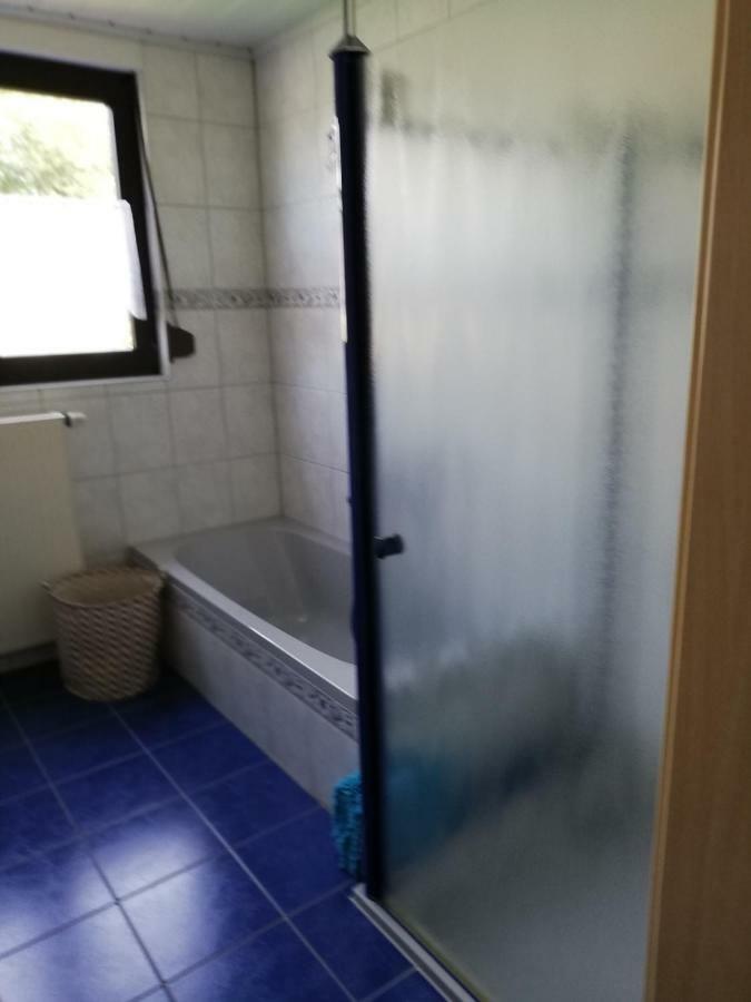 Ferienwohnung An Der Lay Wohnung 2 Bach  Екстериор снимка