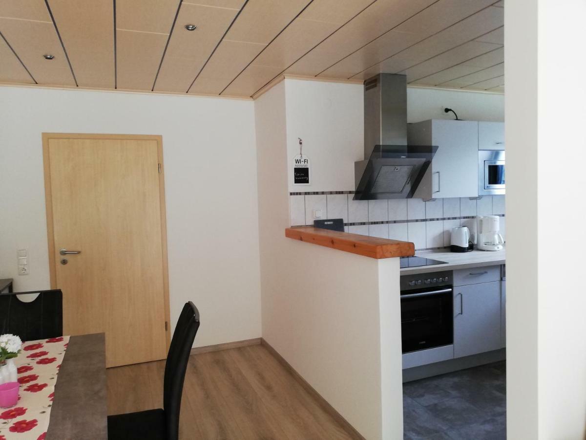 Ferienwohnung An Der Lay Wohnung 2 Bach  Екстериор снимка